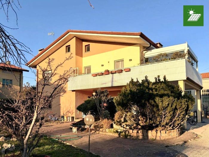 Appartamento con 5 locali in vendita in Via Basaldella, Centro, Pasian di Prato