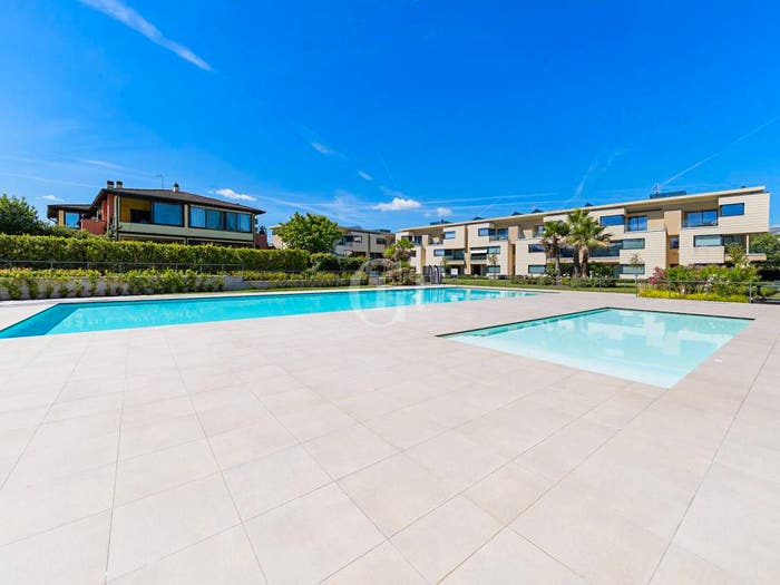 Appartamento trilocale in vendita in Giuseppe di Vittorio, Centro Storico, Desenzano del Garda