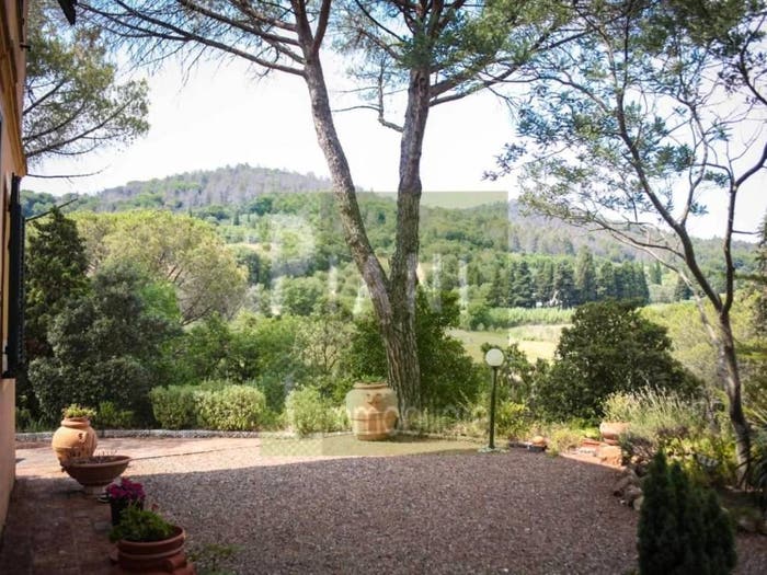 Casa con 6 locali in vendita in Castelnuovo della Misericordia Gabbro, Rosignano Marittimo
