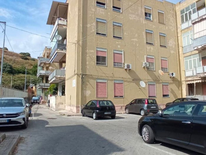 Appartamento quadrilocale in vendita in Via Camaro, Bisconte San Luigi, Messina