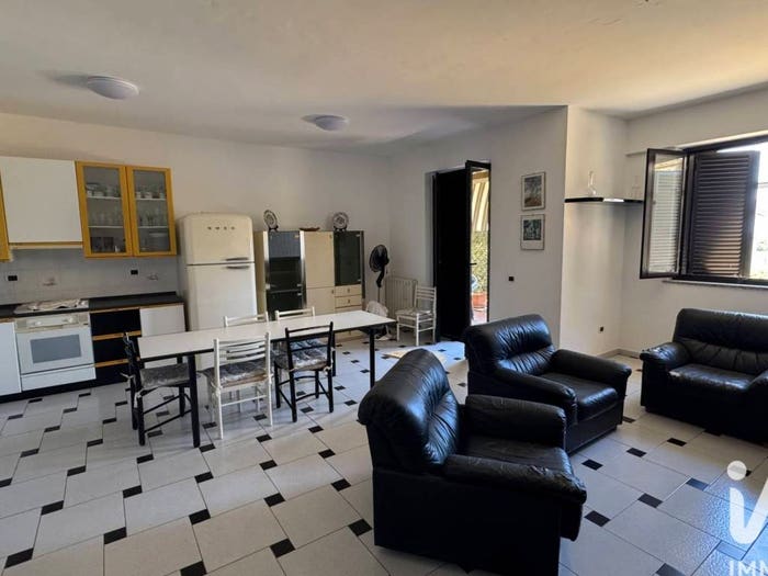 Appartamento con 5 locali in vendita in Via oliva, Corica, Amantea