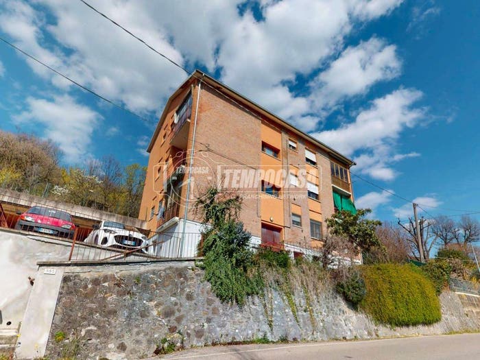 Appartamento trilocale in vendita in Via Pavullese, Centro, Marano sul Panaro