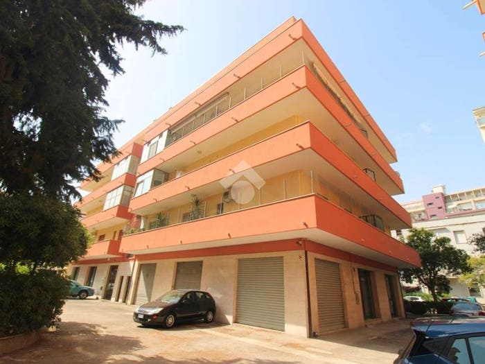 Appartamento trilocale in vendita in Via Alessandro Valignani, Stadio Lungomare Colombo, Pescara