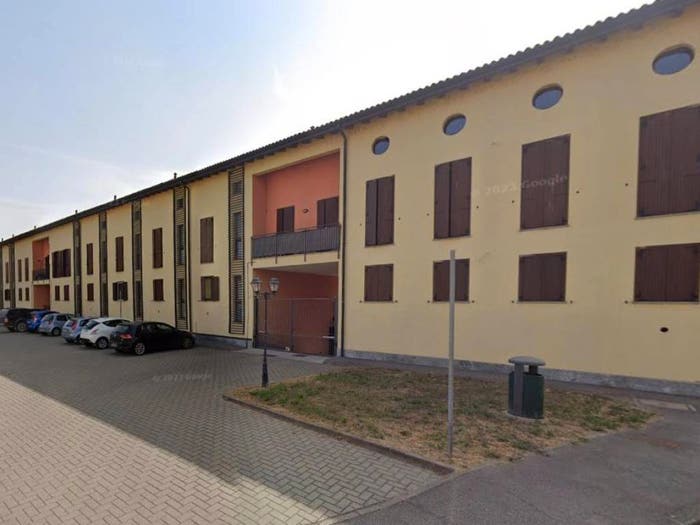 Casa trilocale in vendita in Piazza Soyons già Via Roma, Spinadesco