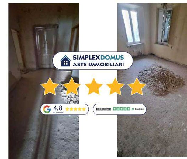 Appartamento con 6 locali in vendita in Borgo XX Settembre, Centro, Montappone