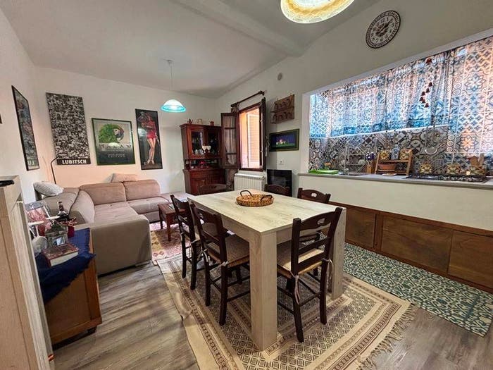 Appartamento con 5 locali in vendita in Via Ermanno Baldetti, Centro, Chiusi