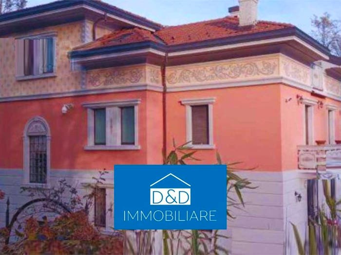 Casa con 6 locali in vendita in Via Arcioni, Gignese