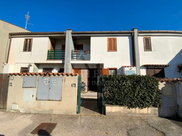 Casa trilocale in vendita in Via Seneca, Anzio Due, Anzio