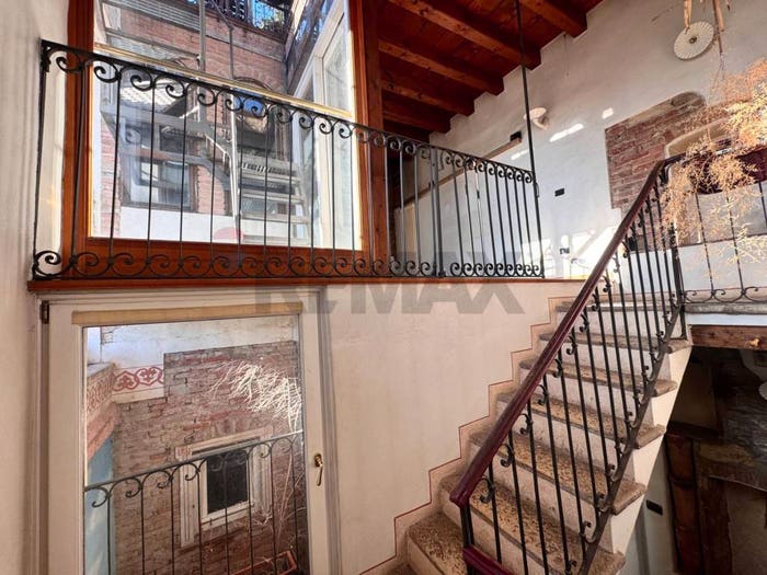 Casa con 6 locali in vendita in Cso Cavour, Magenta Arnaldo, Brescia