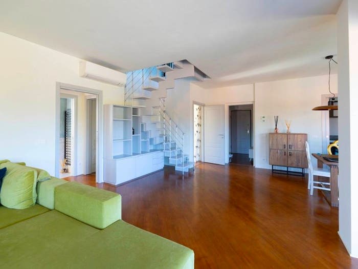 Appartamento con 5 locali in vendita in Viale Giuseppe Motta, Desenzano Centro, Desenzano del Garda