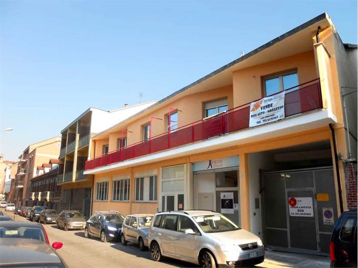 Casa con 6 locali in vendita in via Zara, San Pietro, Moncalieri