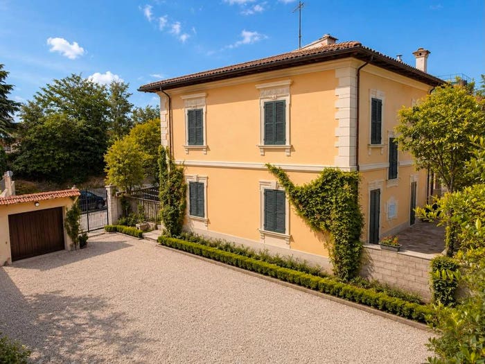 Appartamento con 5 locali in vendita in Via Livornese, Centro, Lastra a Signa