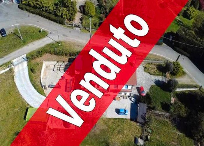 Appartamento quadrilocale in vendita in Via delle Fonti, Centro, La Cassa