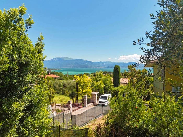 Casa quadrilocale in vendita in Via Monte Falò, Barcuzzi, Lonato del Garda