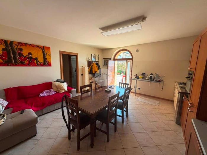 Appartamento trilocale in vendita in Via san zeno, Torbiato, Adro