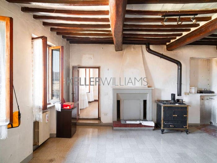 Appartamento con 5 locali in vendita in Via Sant'Andrea, Centro, Città di Castello