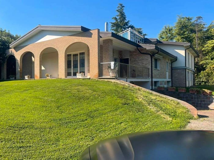 Casa con 6 locali in vendita in Noventa, Noventa Padovana