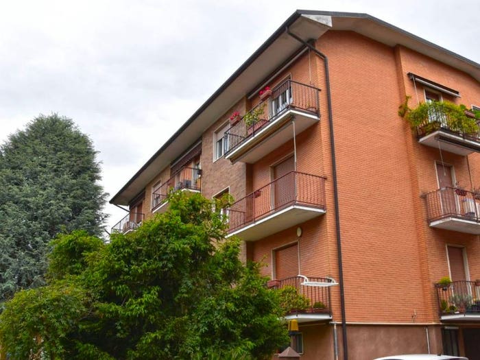 Appartamento trilocale in vendita in Via Eligio Brigatti, Ronco Briantino