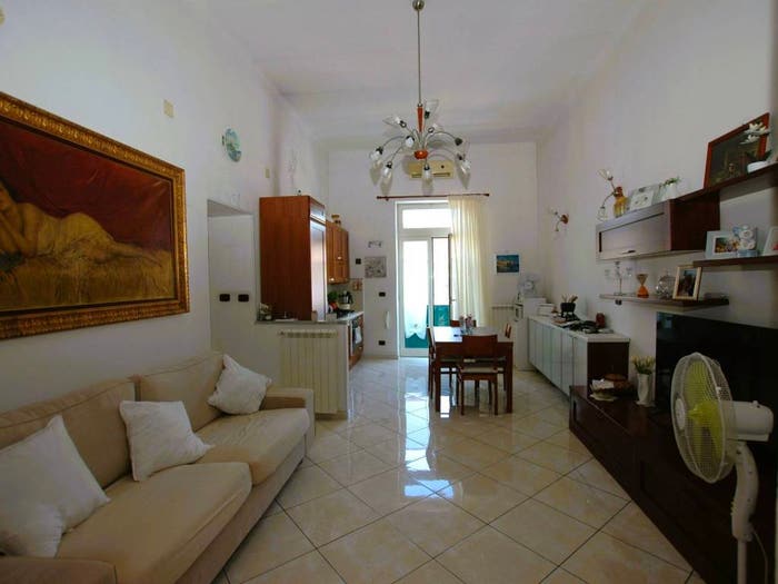 Appartamento bilocale in vendita in Via Vittorio Veneto, Piscinola, Napoli