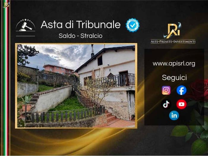 Appartamento con 5 locali in vendita in Via Salita Montesecco, Centro, Alatri
