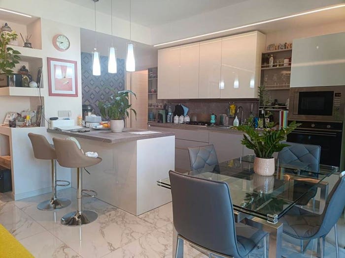 Appartamento quadrilocale in vendita in Via Cesare Cremonino, Madonna Pellegrina, Padova