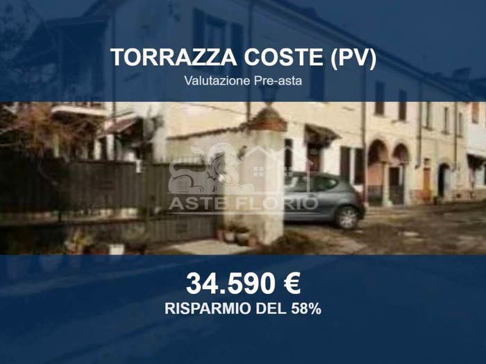 Appartamento con 6 locali in vendita in Via Emilia, Centro, Torrazza Coste