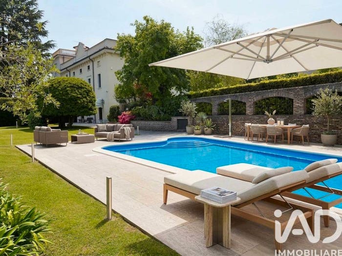 Casa con 6 locali in vendita in Via Eridio, Desenzano Centro, Desenzano del Garda