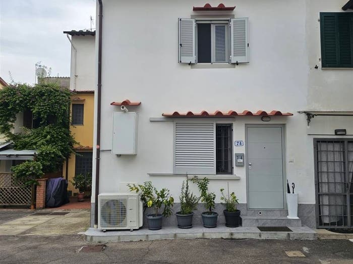 Casa quadrilocale in vendita in Via dei Cattani, Brozzi, Firenze