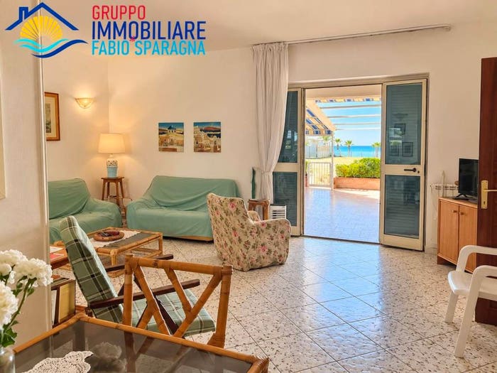 Casa con 6 locali in vendita in Via dell'Erica, Baia Domizia, Cellole
