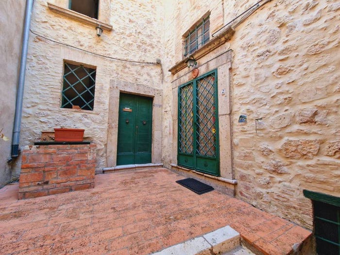 Casa trilocale in vendita in Via Duca degli Abruzzi, Lugnano in Teverina