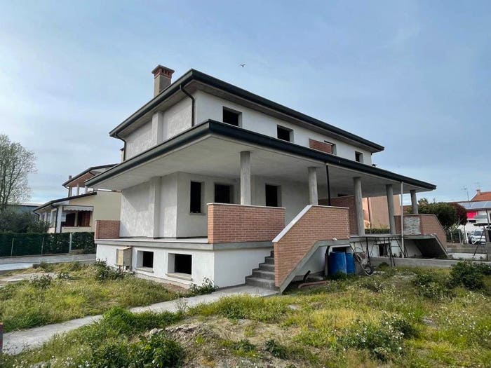 Casa con 6 locali in vendita in Valli, Chioggia