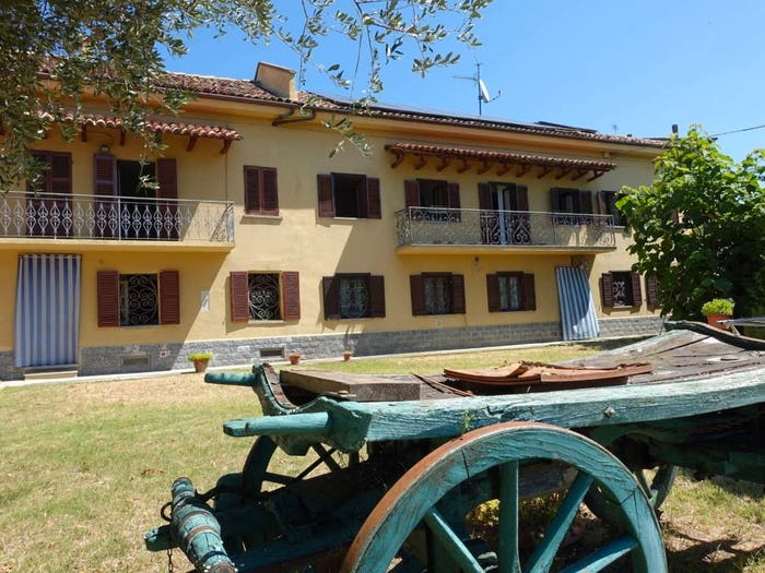 Casa con 6 locali in vendita in Via Umberto I, Centro, San Marzano Oliveto