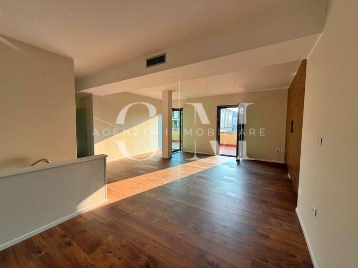 Appartamento quadrilocale in vendita in via Umberto I, Flero