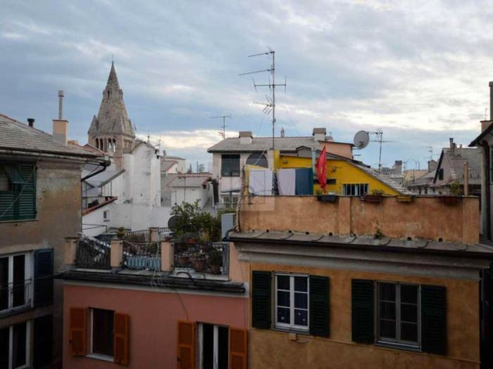 Appartamento trilocale in vendita in Piazza della Cernaia, Caricamento, Genova