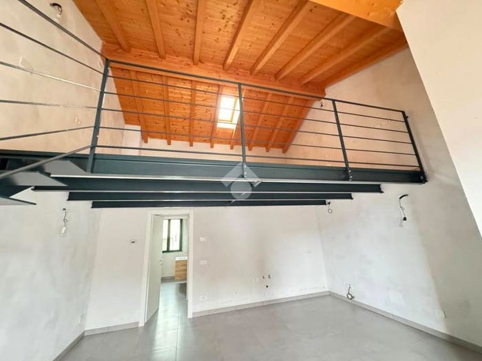 Appartamento bilocale in vendita in Via Santa Maria, Centro, Suno