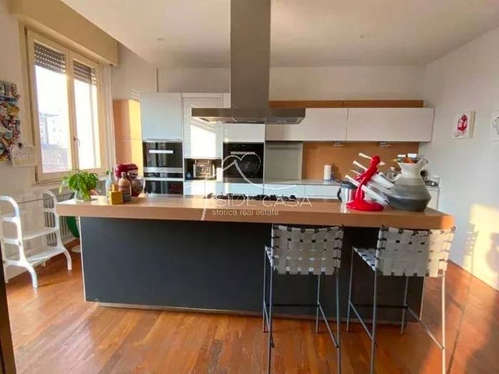 Appartamento con 5 locali in vendita in Centro, Mantova