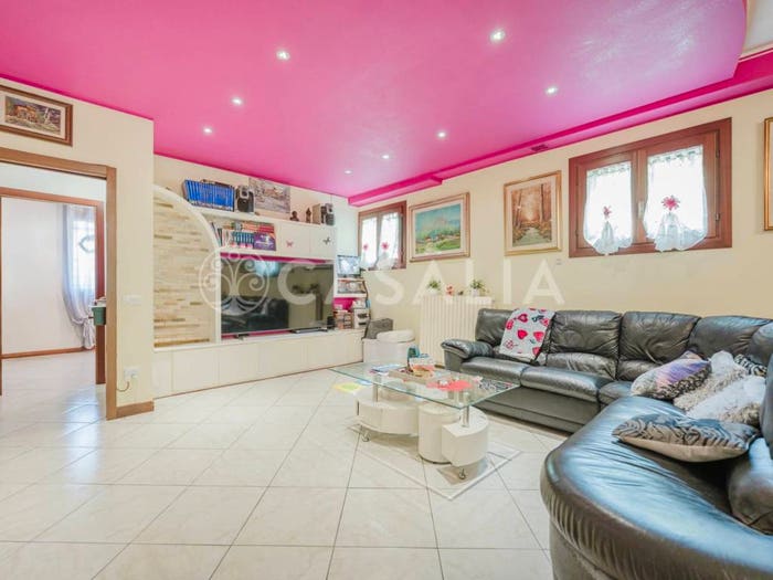 Casa con 6 locali in vendita in Via Regazzoni Bassa, Galzignano Terme