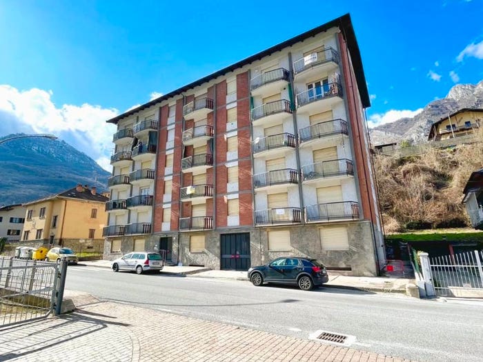 Appartamento trilocale in vendita in Corso Dante Livio Bianco, Centro, Valdieri