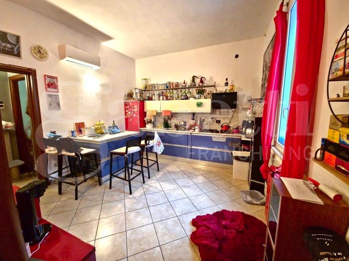 Appartamento bilocale in vendita in Via Novembre, Centro, Follonica