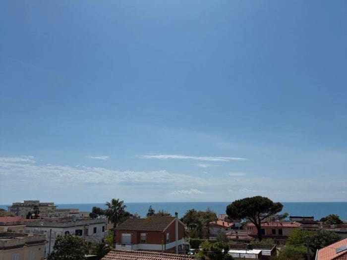 Appartamento trilocale in vendita in Via Maia, Marechiaro, Anzio