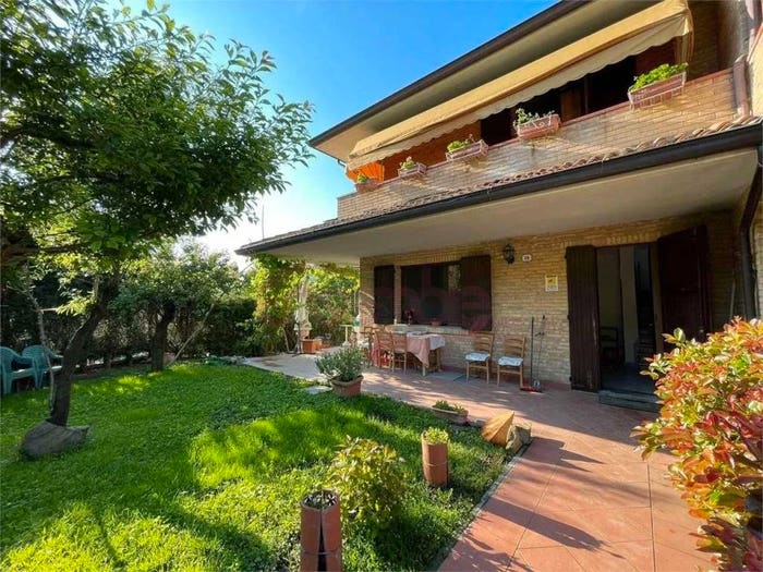 Casa con 5 locali in vendita in Porporano, Botteghino Pilastrello, Parma