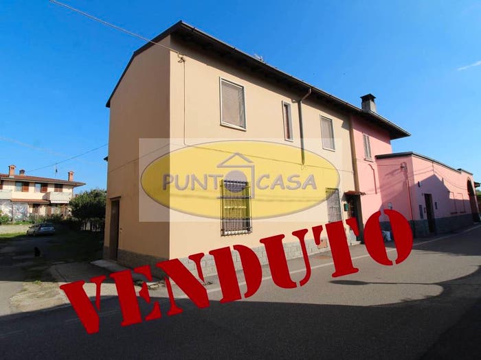 Casa trilocale in vendita in Via Settembre, Brembio