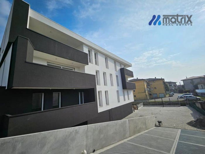Casa con 6 locali in vendita in Via Argine Sinistro, Centro, Dolo