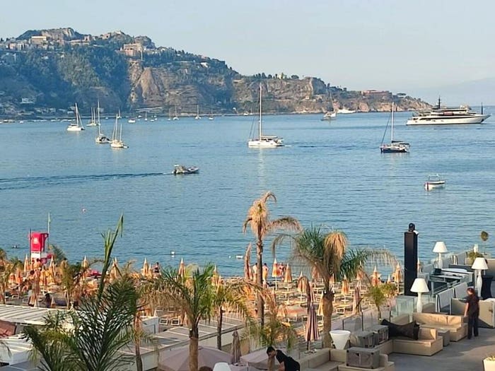 Appartamento con 5 locali in vendita in Via Schisò, Centro, GiardiniNaxos
