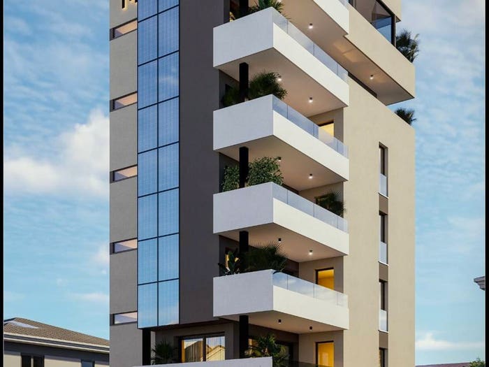 Appartamento quadrilocale in vendita in Via Fiume, Lido Est, Jesolo