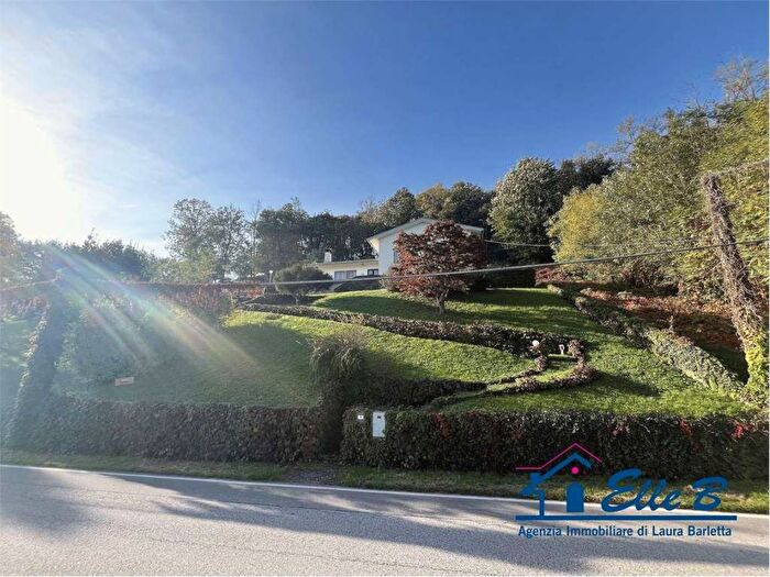 Casa con 6 locali in vendita in Via Fornalis, Cividale del Friuli
