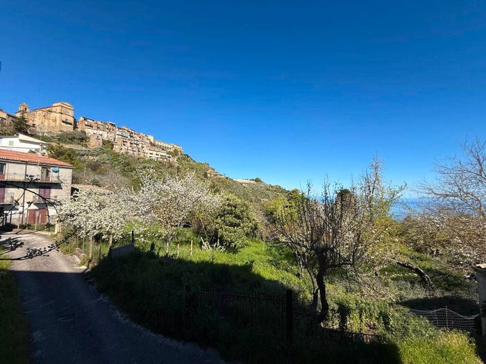 Appartamento quadrilocale in vendita in Via San Giacomo, Centro, Motta d'Affermo