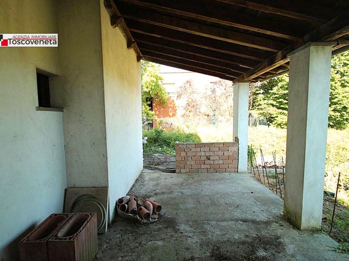 Casa con 6 locali in vendita in Via dei Sodini, Massa Macinaia San Leonardo, Capannori