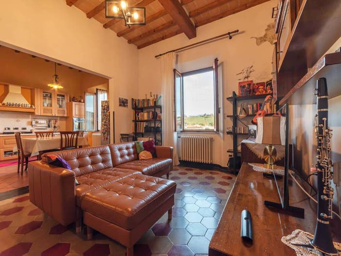 Appartamento con 5 locali in vendita in Via Roma, Centro, Buonconvento