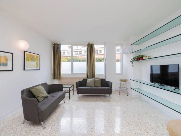 Appartamento con 6 locali in vendita in Via Conca del Naviglio, Corso Genova, Milano